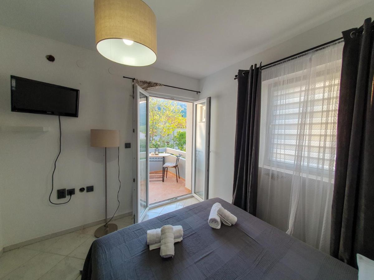 Apartments Mira Baška Zewnętrze zdjęcie